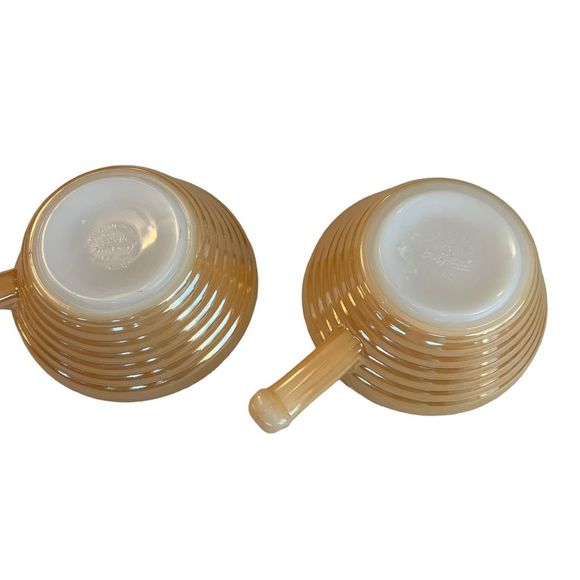 Vintage Fire King Peach Lustre Beehive Bowls With Handles‎ Set Of Four Bowls - Picture 8 of 8